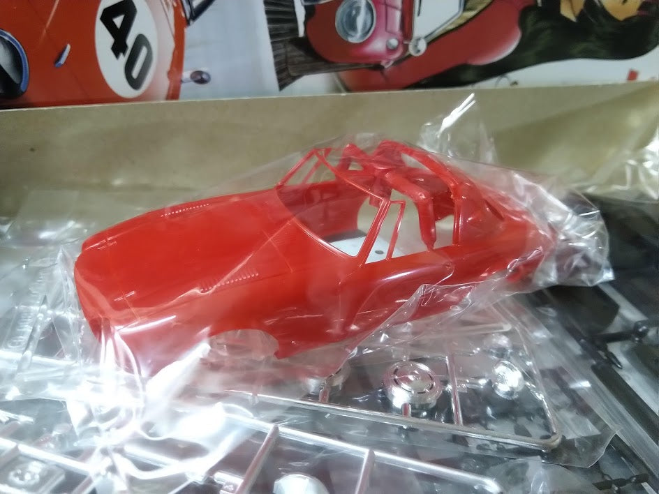 Aoshima 1:24 plastic model car - Mecha-Doc Classic Toyota Sport S800 racing car
