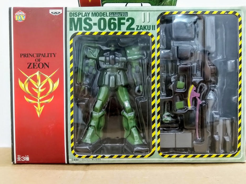 Banpresto Gundam DX display action figure - MS-06F2 Zaku II green full weapons