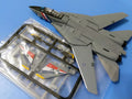 Doyusha 1/144 aircraft 04 Grumman F-14 Tomcat VF-2 Bounty Hunter USS Enterprise