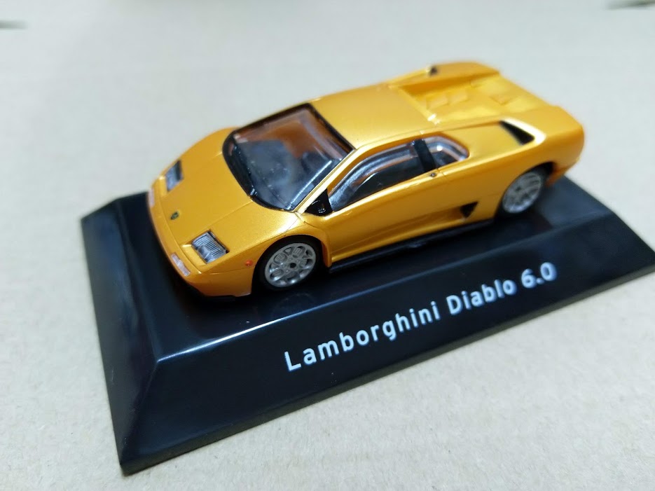 F-Toys 1/64 HO Sport Racing Car Lamborghini next Diablo model Golden