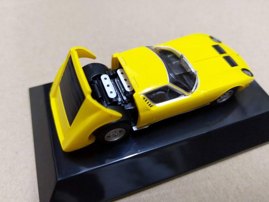 F-Toys 1/64 HO Sport Racing Car Lamborghini next Miura P400 static model Yellow