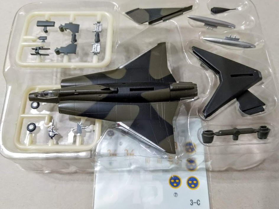 F-toys 1/144 70's Jet Swedish Air Force SAAB J35F Draken 10th FG model kit #3C