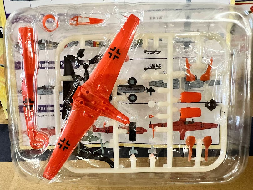 F-Toys 1:144 WKC Vs2 WWII Aircraft Model kit Luftwaffe Ta-152H Ta152 Command #1D