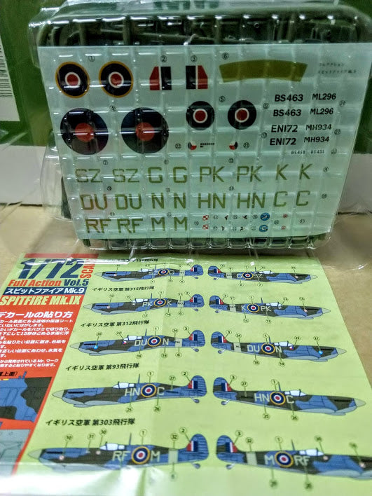 F-Toys 1/72 Full Action model kit - RAF Super Marine Spitfire Mk.IX 9 fighter