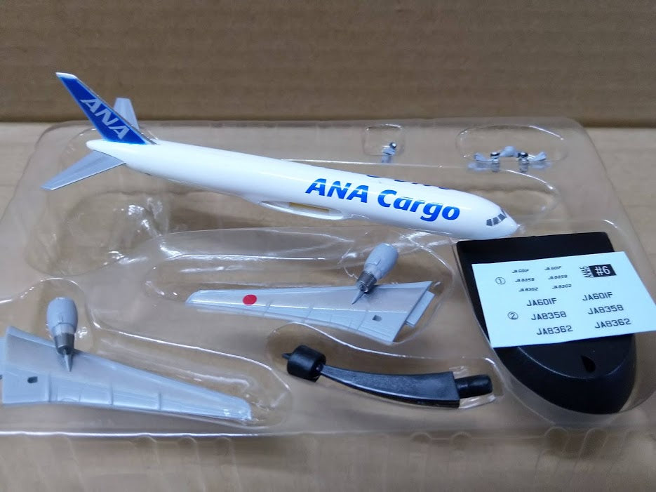 F-toys Japan Airliner ANA 5 - #06 1:500 Boeing 767-300F Air Cargo Freight