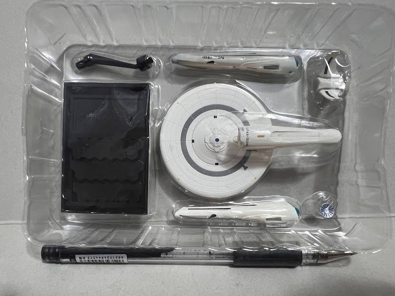 F-toys Star trek -1/6200 Enterprise Space Cruiser NCC-1701 home kit