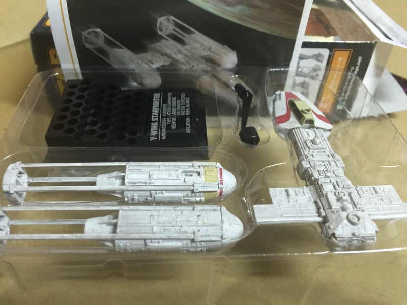 F-toys Star Wars 7 Mechanic collection 1/144 Y-Wing Space Fighter display model