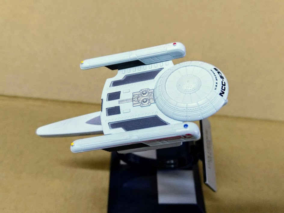 Furuta Star trek Alpha 3 - USS Grissom NCC-638 Starship kit sealed 3 inches