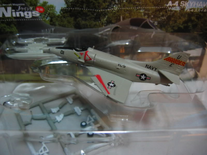 Cafereo 1/144 J-Wings US Navy fighter A-4E Skyhawk VC-5 1982 model kit #02