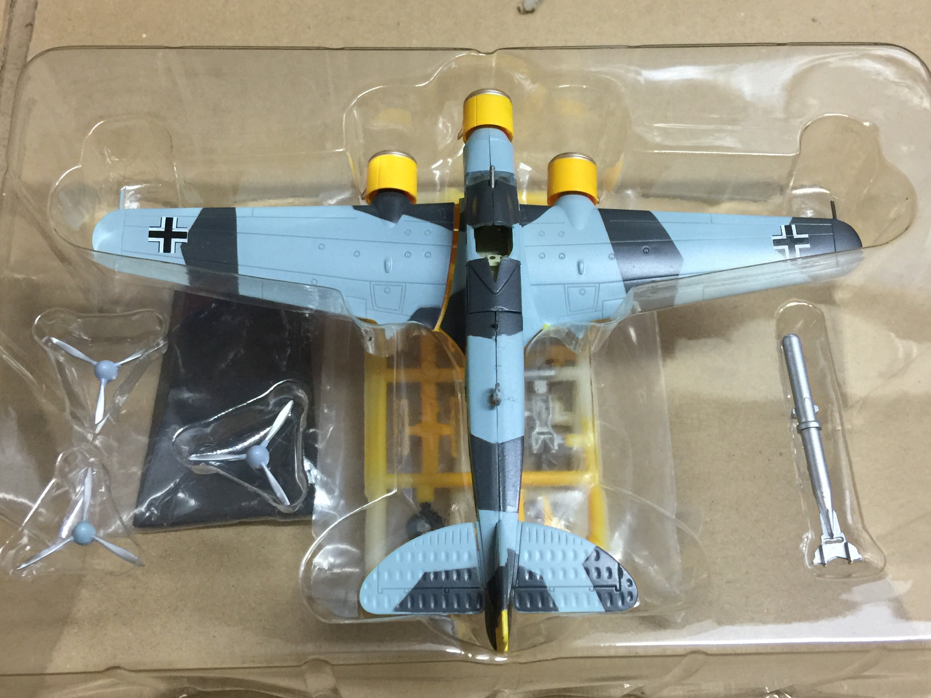 Cafereo 1/144 Big Bird WWII Luftwaffe SM 79 SPARVIERO torpedo bomber Special Ver