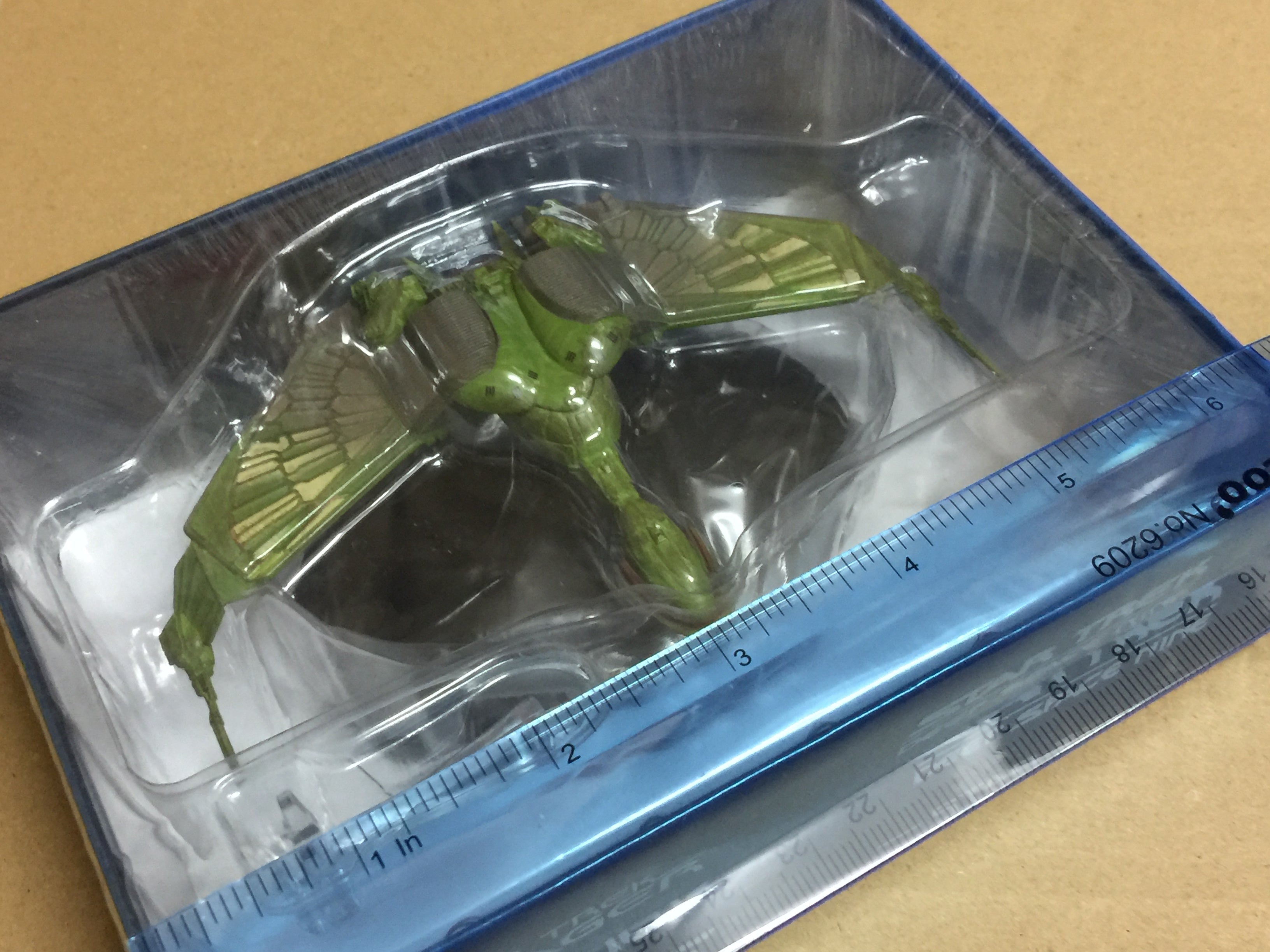 Star Trek TOS -  Romulan / Klingon Escort Ship Bird-Of-Prey diecast model set
