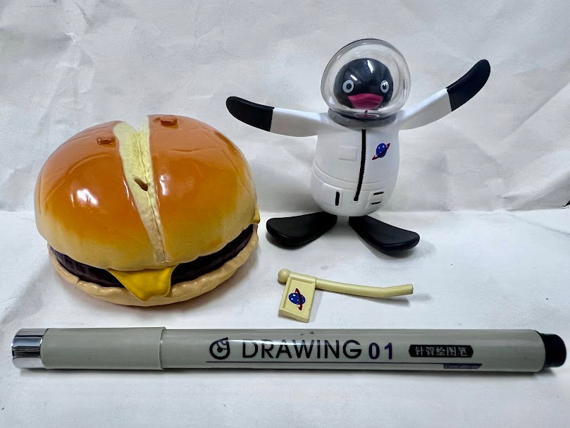 Pygos Pingu action figure Funny Scene - Astronaut on the hamburger moon