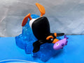 Pygos Pingu action figure Mini Scene 1 - Rock Hopping Penguin