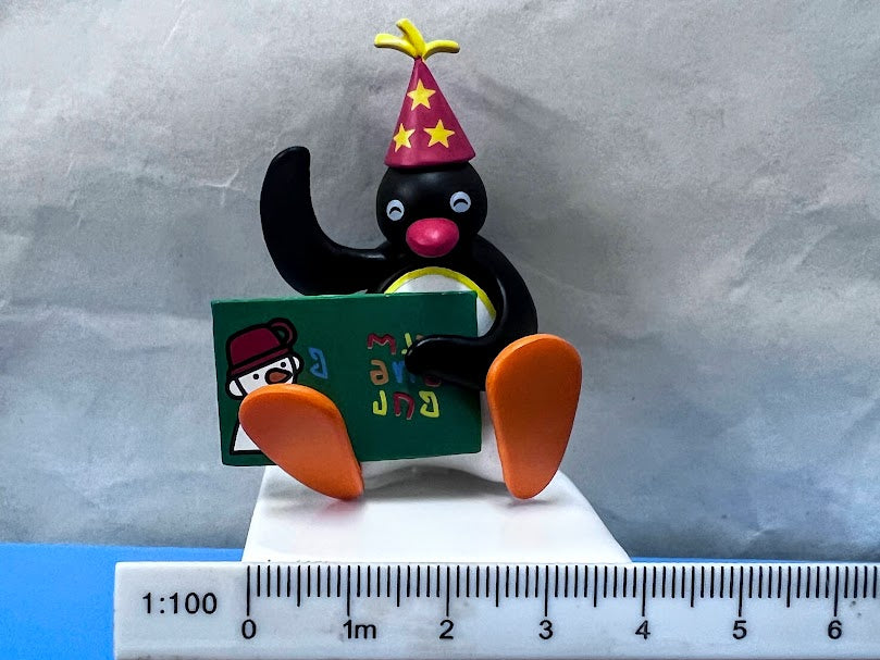 Pygos Pingu action figure Mini Scene 1 - Story time kid !