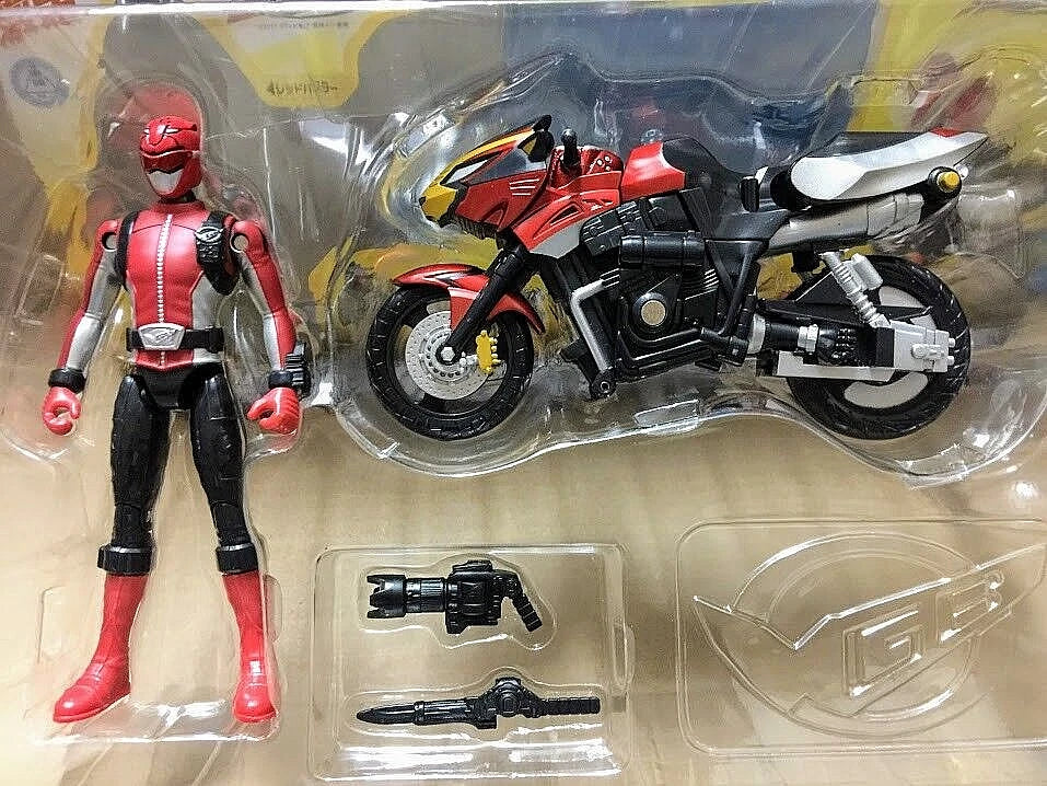 Power rangers - Go-Busters MBAF Red Buster Cheeda Nick transformable bike set