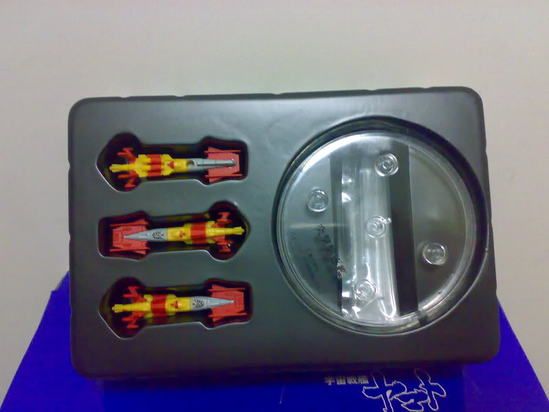 Star Blazers Mecha Collection EDF Assault Battleship Paladin  x 3 model kit