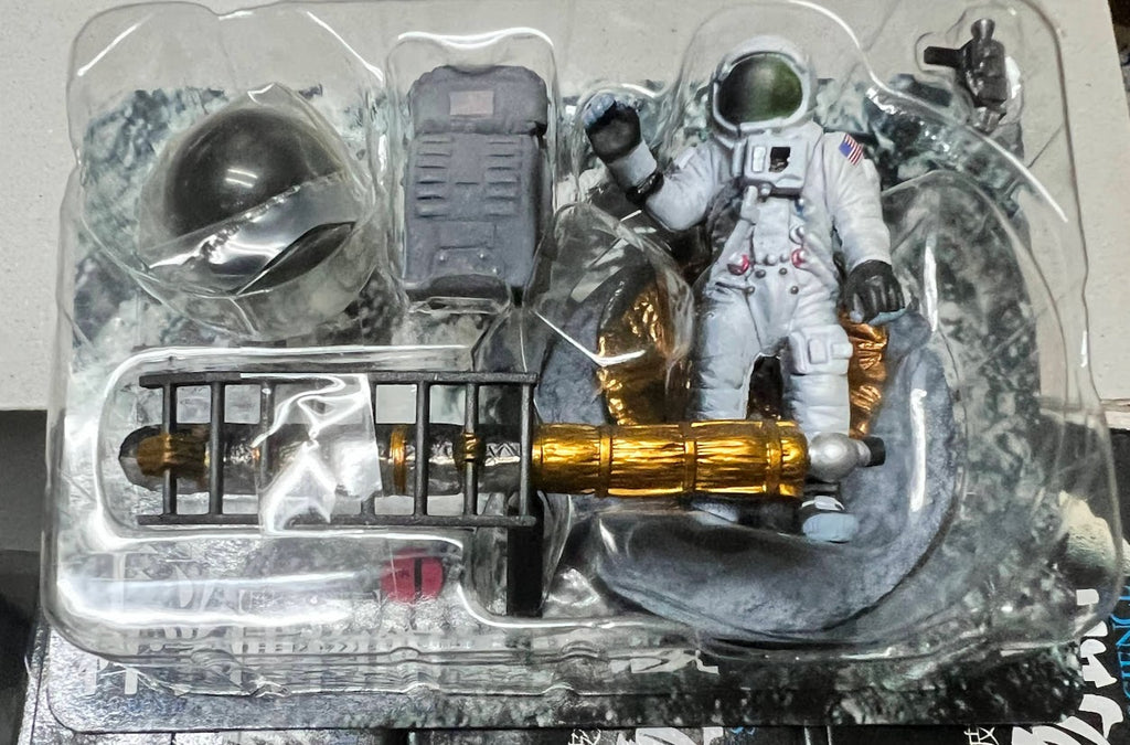 Takara Royal Museum of Science #06 Astronauts landing and first step on the moon