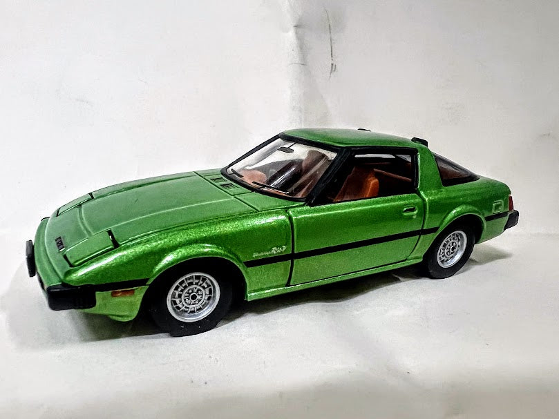 Tomica 1:43 Mazda RX-7 Savana Japan classic sport car diecast model