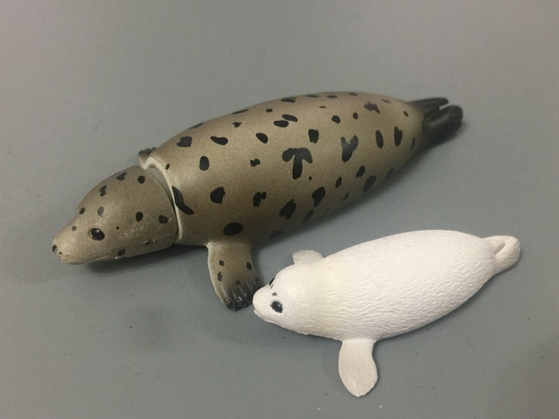Tomy Takara Animal - Seal Movable figure 7.5 and 4.5 cm