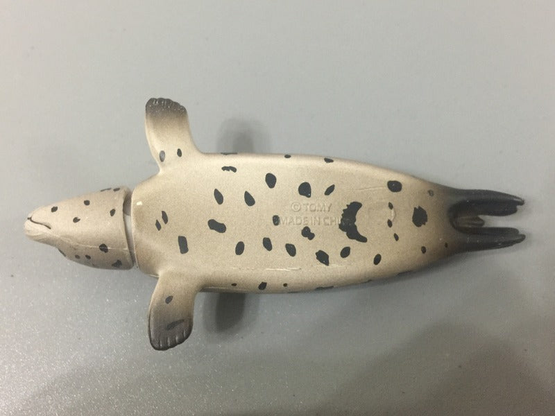 Tomy Takara Animal - Seal Movable figure 7.5 and 4.5 cm