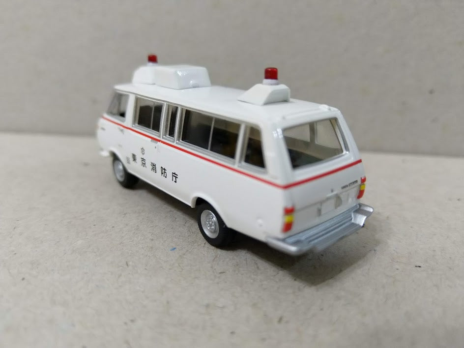 Tomytec 1/80 HO scale model car 80s-Toyota HiAce Classic Vehicle Fire Dept White